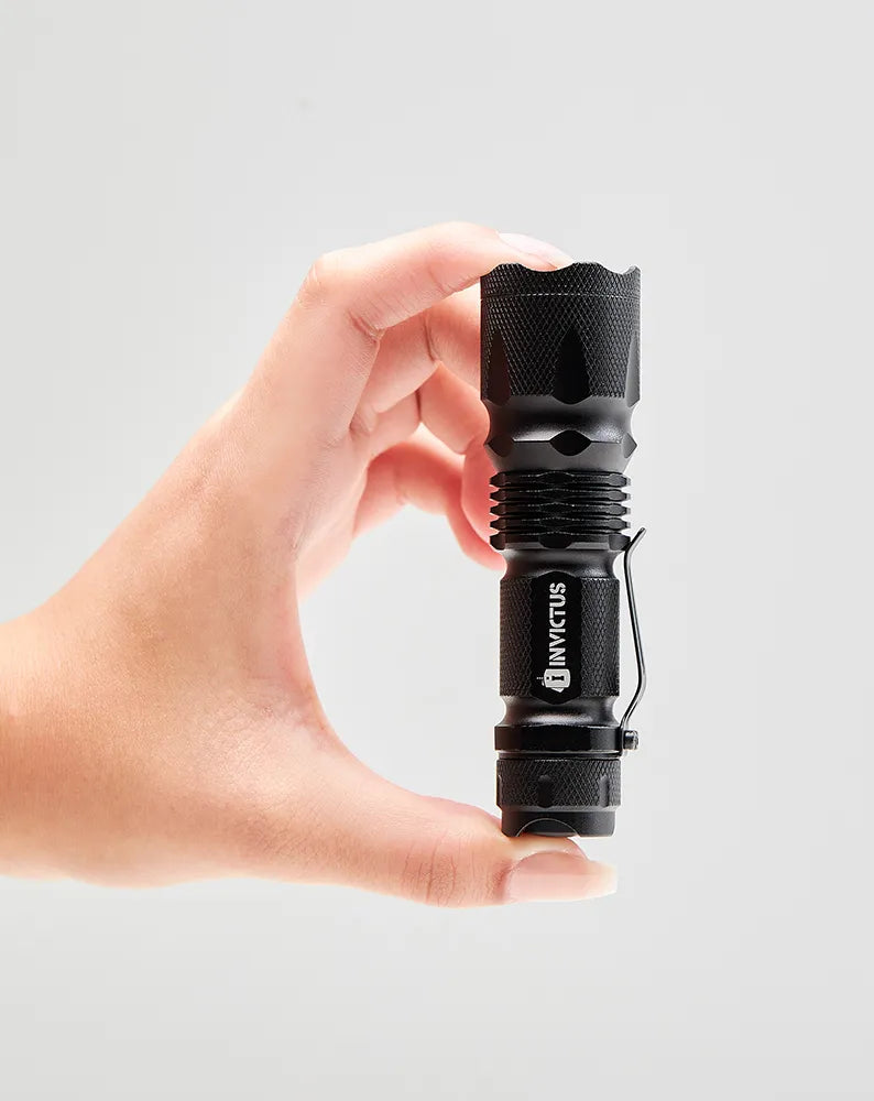 Lanterna Invictus Bolt | HB Militar